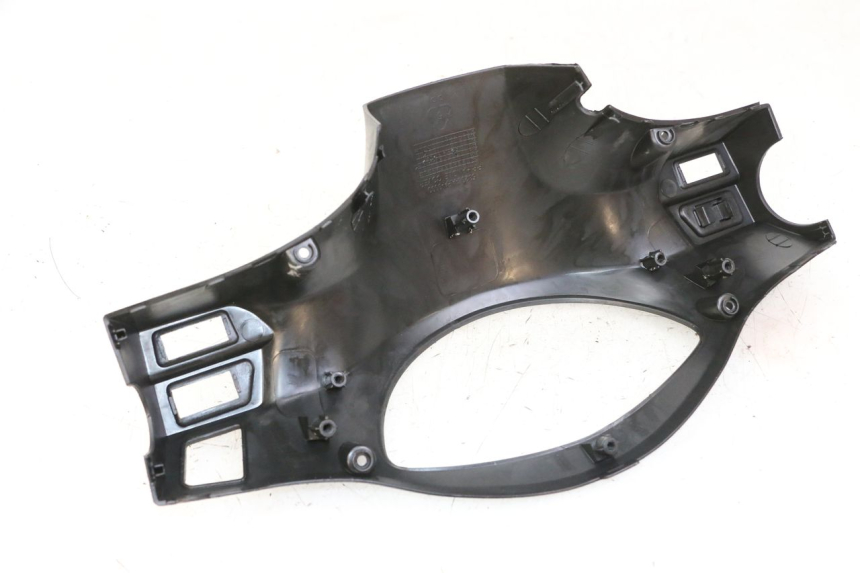 photo de HANDLE BAR REAR PANEL PEUGEOT TWEET 4T 50 (2014 - 2019) - Alternative perspective