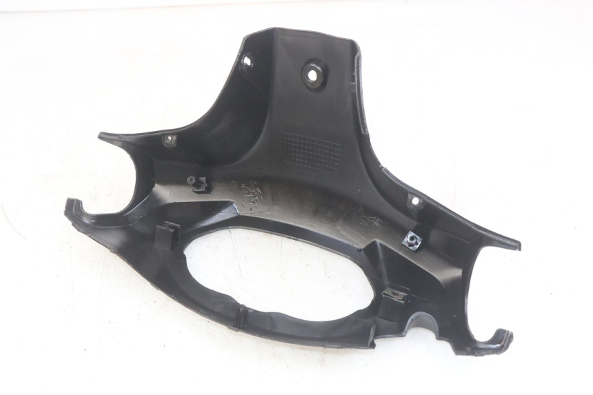 photo de REAR HANDLEBAR COVER RIDE RACE 2T 50 (2012 - 2017) - Surface and material condition