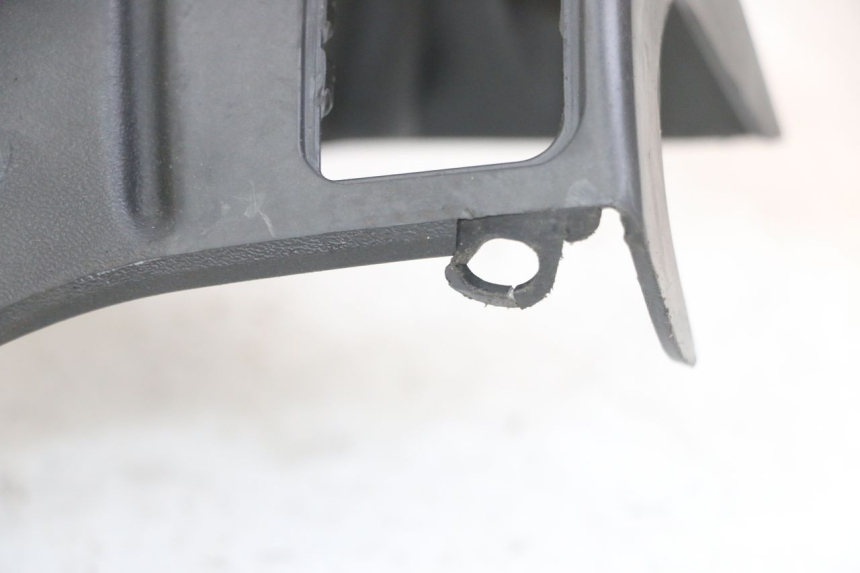 photo de HANDLE BAR REAR PANEL GILERA RUNNER SL 50 (2006 - 2009) - Fixing points details