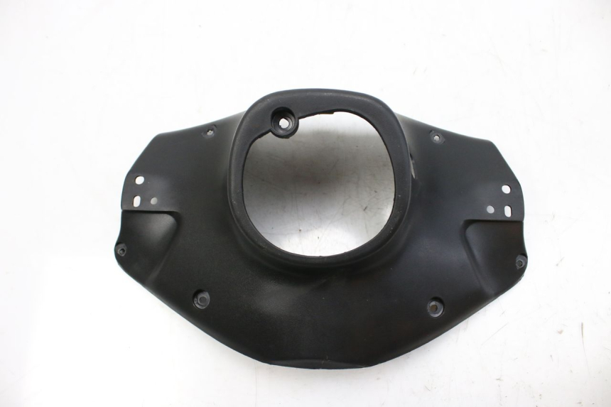 photo de REAR HANDLEBAR COVER KEEWAY RY6 2T 50 (2011 - 2019) - Product overview