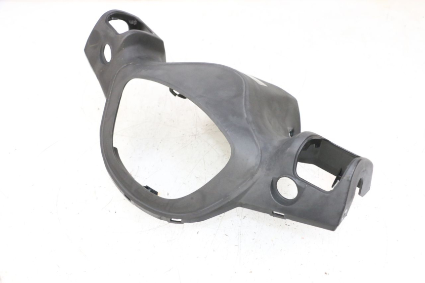 photo de REAR HANDLEBAR COVER JM MOTORS SANTANA 50 (2014 - 2023) - Surface and material condition