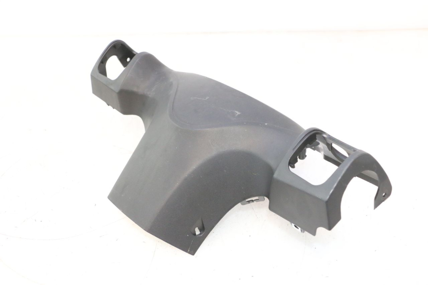photo de REAR HANDLEBAR COVER JM MOTORS SANTANA 50 (2014 - 2023) - Component detail