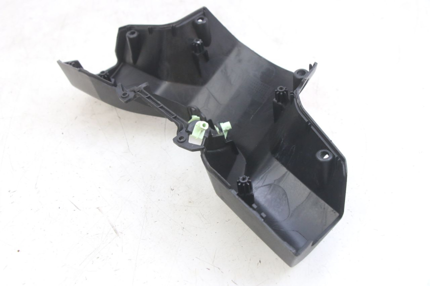 photo de REAR HANDLEBAR COVER PEUGEOT SPEEDFIGHT 4 4T 50 (2015 - 2020) - Component detail