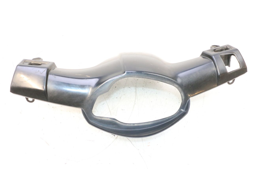 photo de HANDLE BAR REAR PANEL APRILIA SR MOTARD 50 (2012 - 2018) - Zoom on usage condition