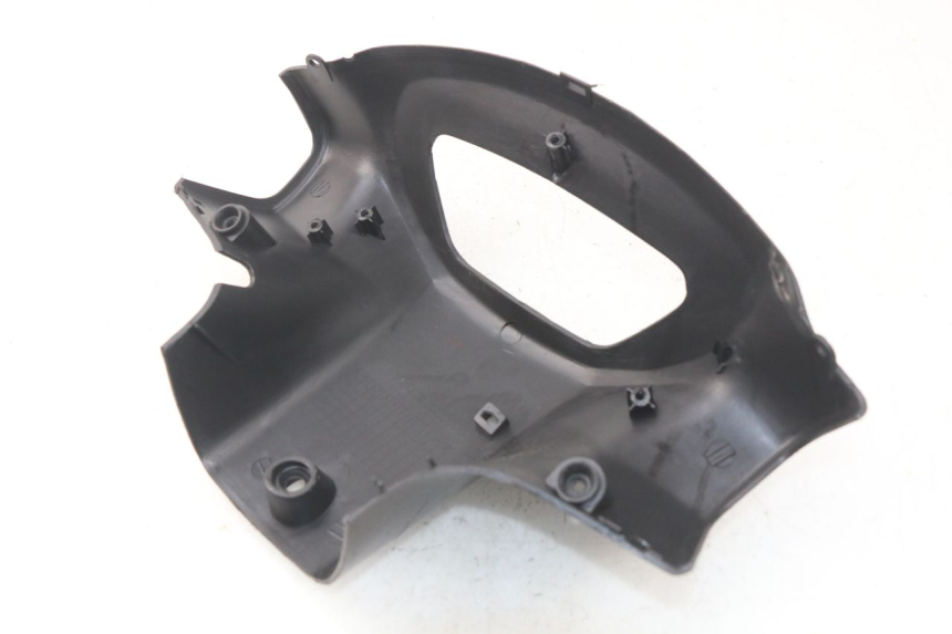 photo de HANDLE BAR REAR PANEL FYM STRADA 50 (2007 - 2014) - Fixing points details