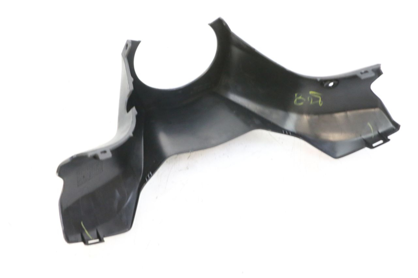 photo de HANDLE BAR REAR PANEL SUZUKI BURGMAN 125 (2018 - 2021) - Zoom on usage condition