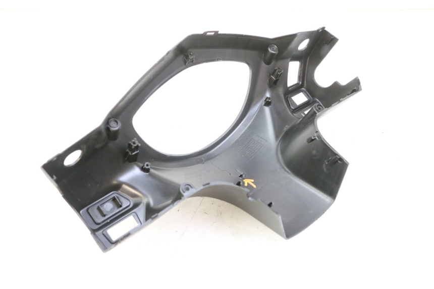 photo de REAR HANDLEBAR COVER SYM ORBIT III 3 4T 50 (2018 - 2021) - Surface and material condition