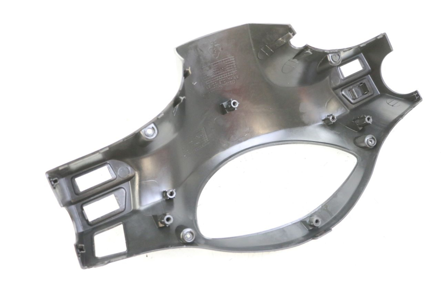 photo de REAR HANDLEBAR COVER PEUGEOT TWEET 4T 50 (2018 - 2022) - Technical close-up