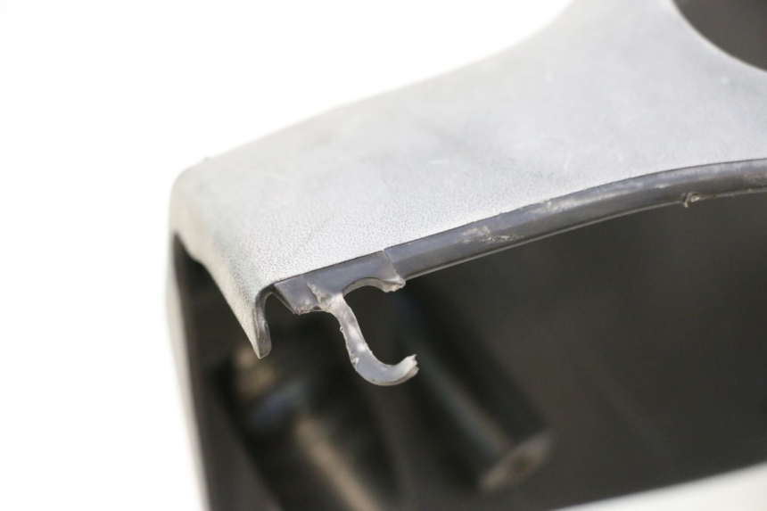 photo de HANDLE BAR REAR PANEL PIAGGIO TYPHOON 50 (2000 - 2009) - Markings and original references