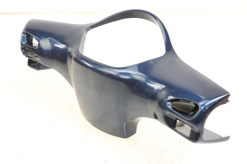 photo de HANDLE BAR REAR PANEL PIAGGIO VESPA LX 125 (2005 - 2010) - Distinctive features
