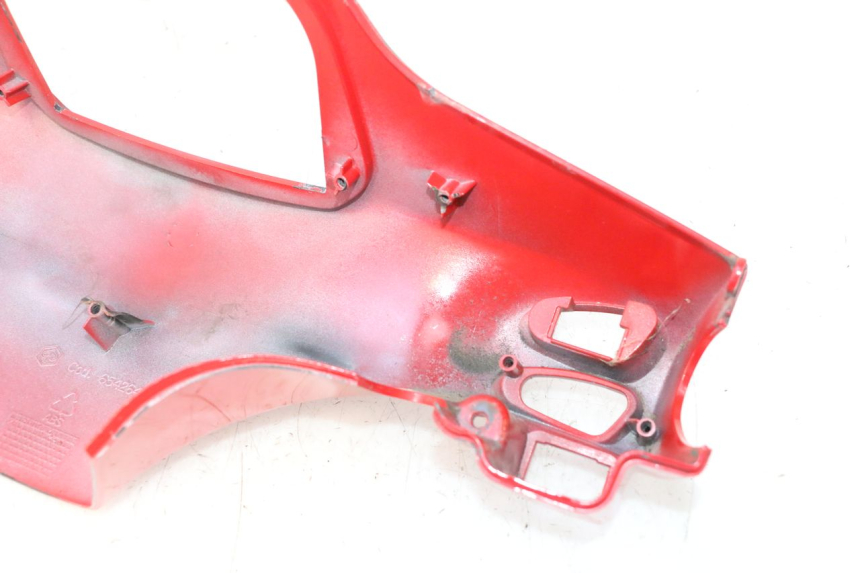 photo de REAR HANDLEBAR COVER PIAGGIO VESPA S 2T 50 (2007 - 2014) - Component zoom