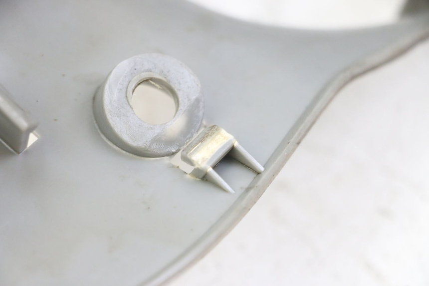 photo de HANDLE BAR REAR PANEL YAMAHA WHY 50 (1998 - 2000) - Surface and material condition