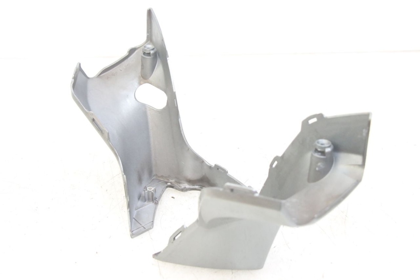 photo de HANDLE BAR REAR PANEL KYMCO X-CITING XCITING 400 (2014 - 2018) - Alternative perspective