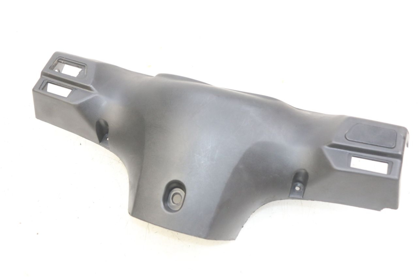 photo de REAR HANDLEBAR COVER SYM X-PRO 4T 50 (2014 - 2021) - Technical close-up