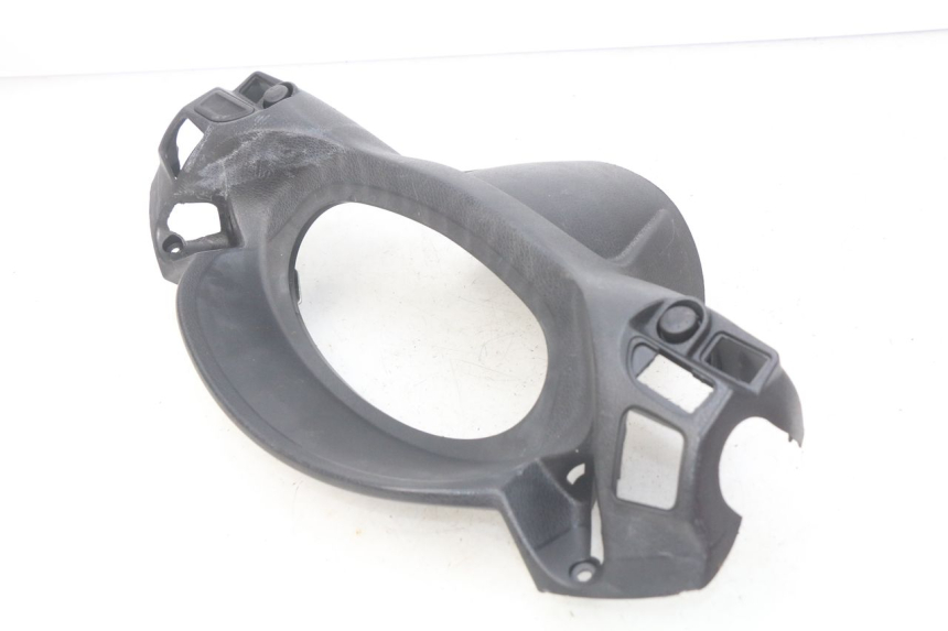 photo de REAR HANDLEBAR COVER PIAGGIO X7 125 (2007 - 2013) - Product overview