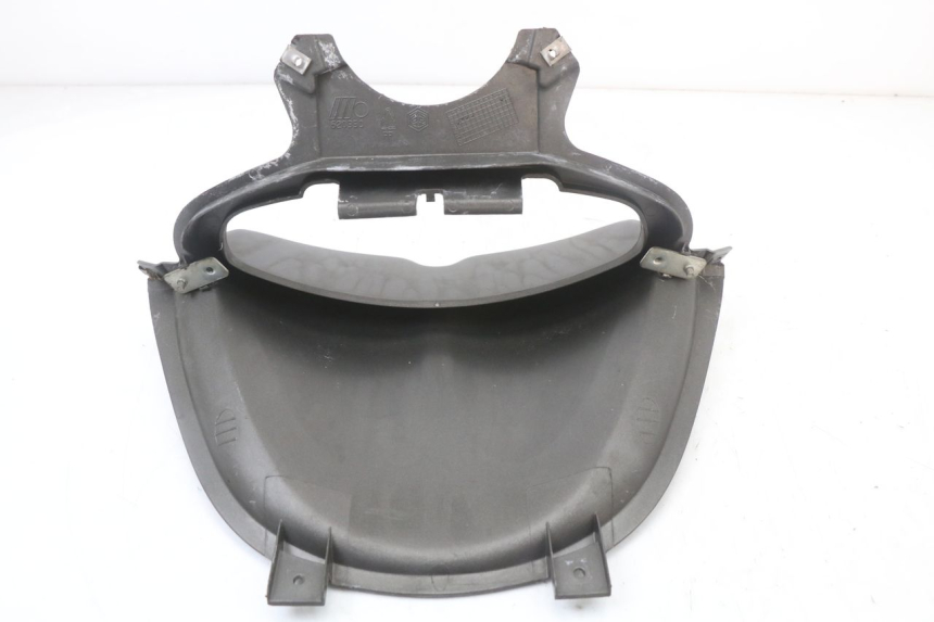 photo de HANDLE BAR REAR PANEL PIAGGIO X8 125 (2004 - 2007) - Technical close-up