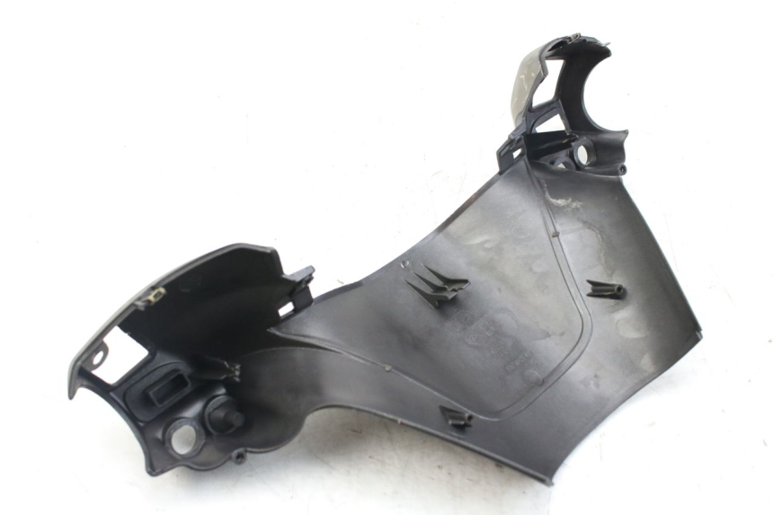 photo de REAR HANDLEBAR COVER PIAGGIO X9 EVOLUTION 125 (2003 - 2007) - Markings and original references
