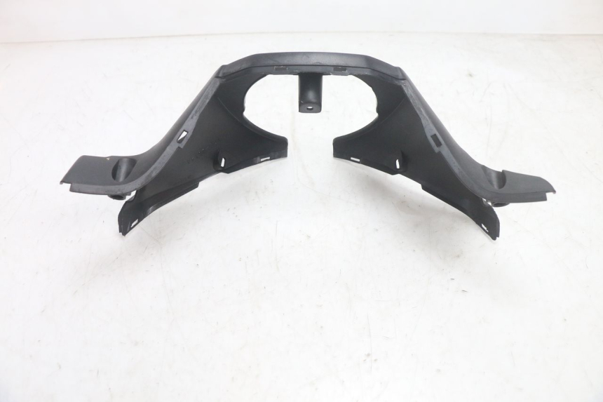 photo de HANDLE BAR REAR PANEL YAMAHA XP T-MAX ABS 500 (2005 - 2005) - Technical close-up
