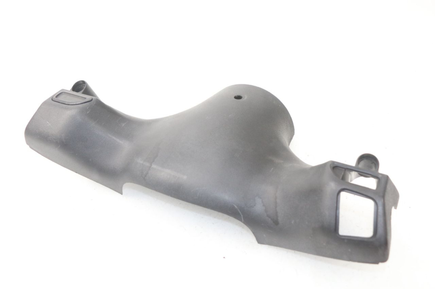 photo de REAR HANDLEBAR COVER PIAGGIO ZIP 2T 50 (2009 - 2019) - Product overview