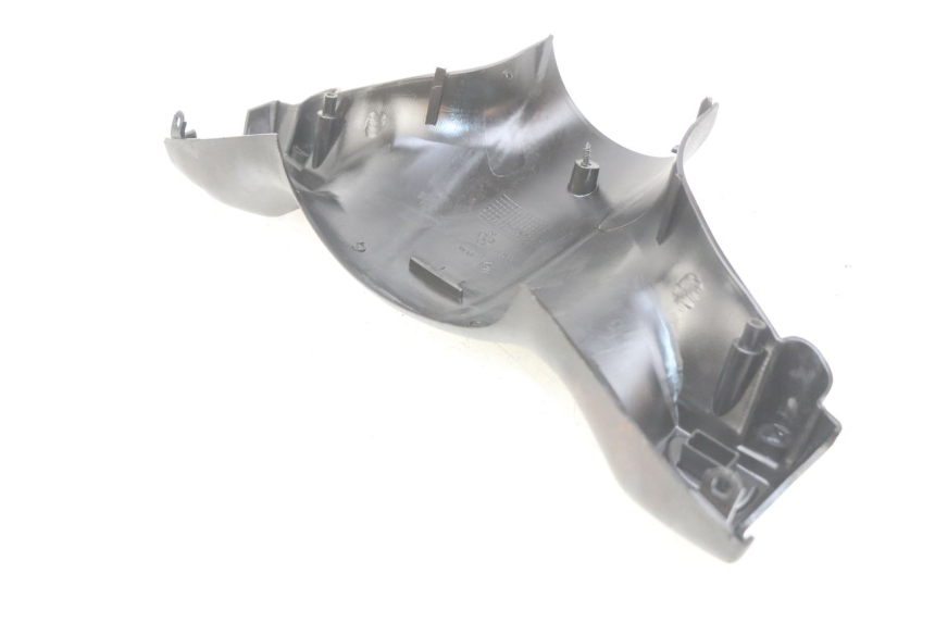 photo de REAR HANDLEBAR COVER PIAGGIO ZIP 4T 50 (2018 - 2020) - Technical close-up