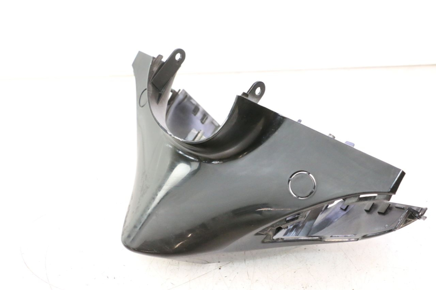 photo de HANDLEBAR COVER FRONT KYMCO AGILITY 16+ 4T 50 (2018 - 2023) - High-resolution close-up