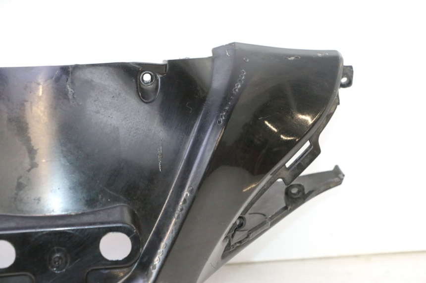 photo de HANDLEBAR COVER FRONT KYMCO AGILITY 16+ 4T 50 (2018 - 2023) - Zoom on usage condition