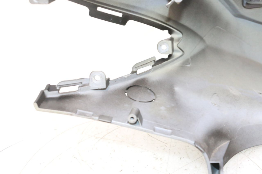photo de HANDLEBAR COVER FRONT KYMCO AGILITY 16+ 4T 50 (2018 - 2023) - Checked used part
