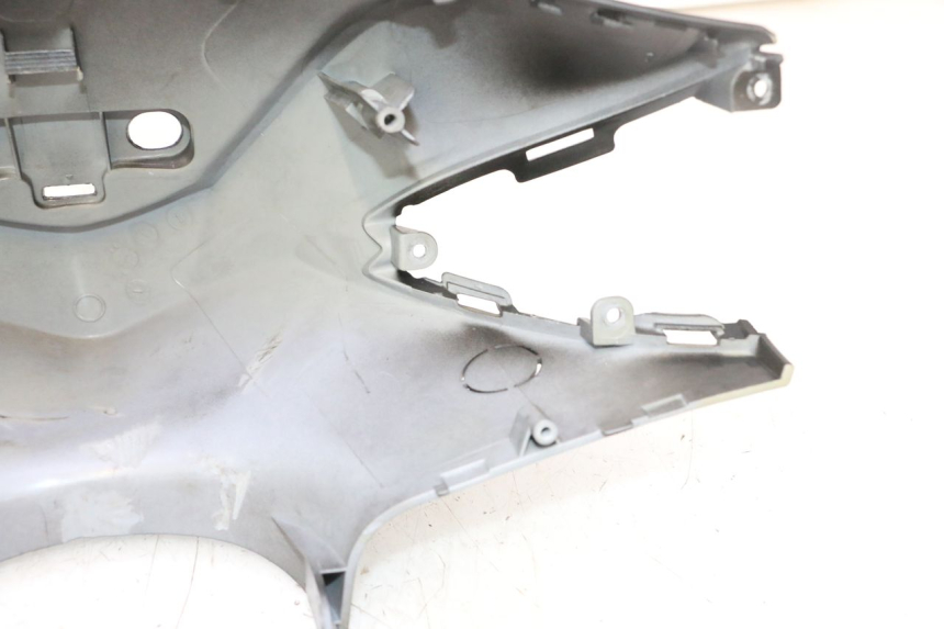 photo de HANDLEBAR COVER FRONT KYMCO AGILITY 16+ 4T 50 (2018 - 2023) - Markings and original references