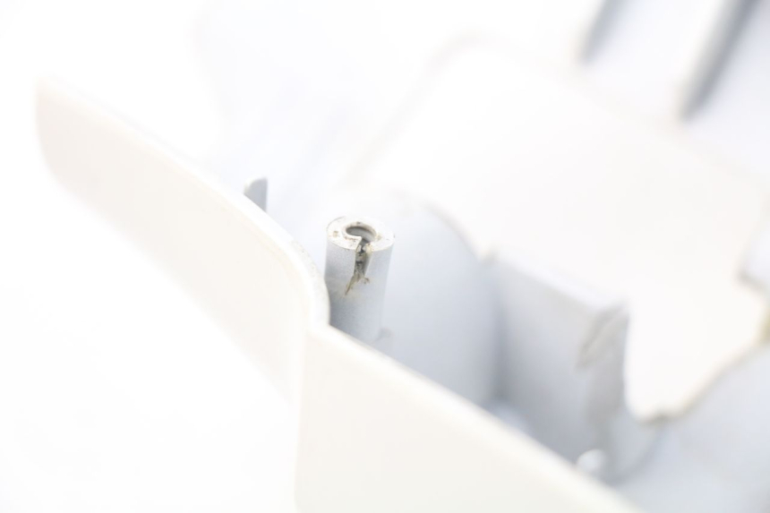 photo de HANDLE BAR FRONT PANEL PGO BIG MAX 50 (2001 - 2009) - Zoom on usage condition