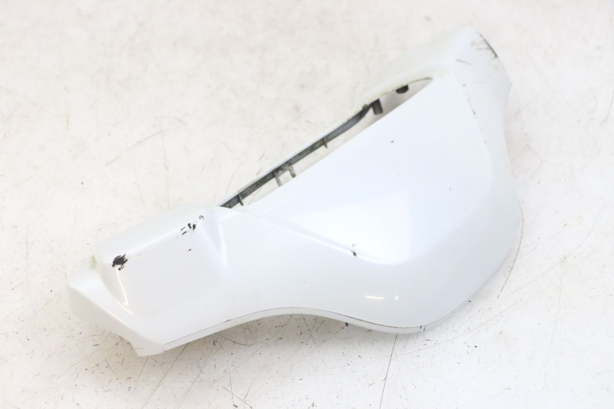 photo de HANDLEBAR COVER FRONT MBK BOOSTER SPIRIT 50 (2004 - 2017) - Surface and material condition