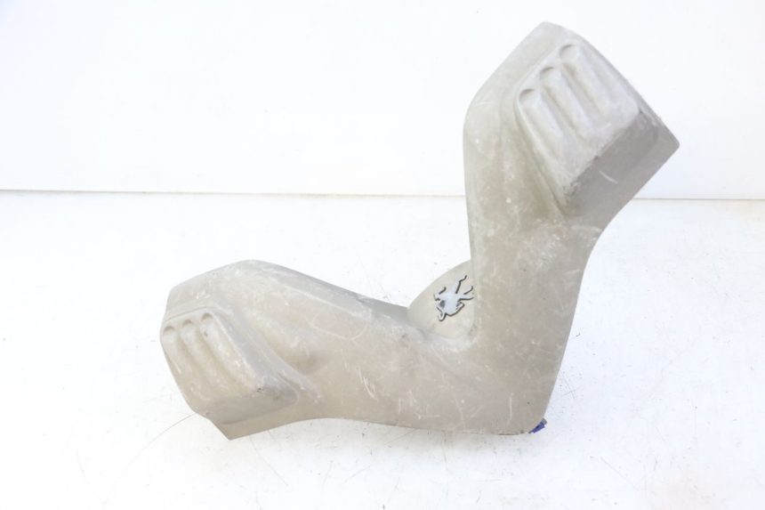 photo de HANDLEBAR COVER FRONT PEUGEOT ELYSTAR 50 (2002 - 2014) - Main view