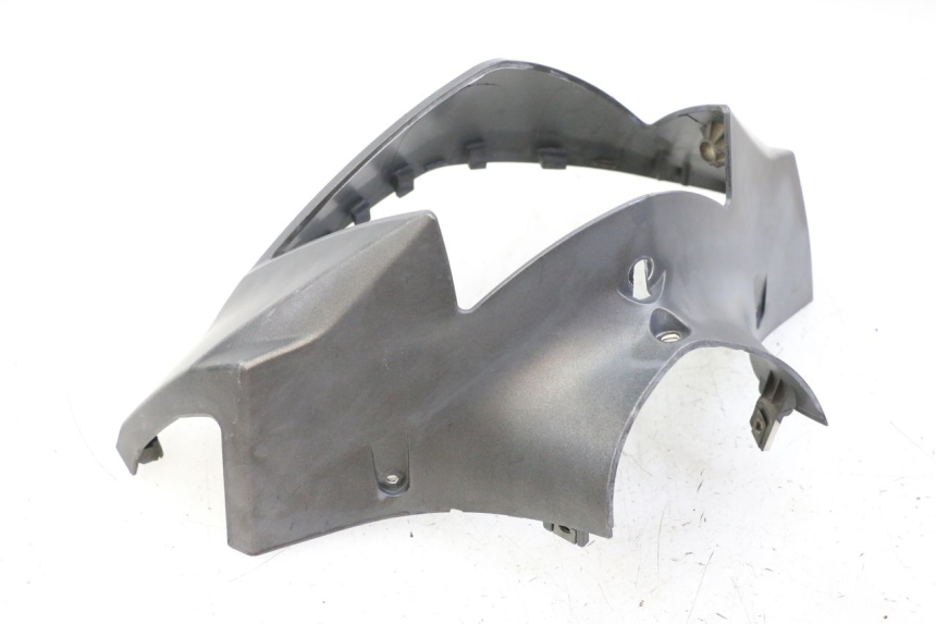 photo de HANDLEBAR COVER FRONT JM MOTORS EVOLIS 4T 50 (2018 - 2022) - Technical close-up