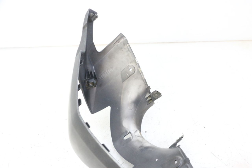 photo de HANDLEBAR COVER FRONT JM MOTORS EVOLIS 4T 50 (2018 - 2022) - Fixing points details