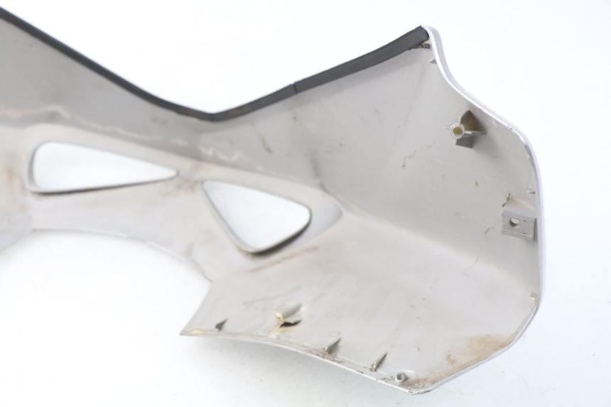 photo de HANDLEBAR COVER FRONT HONDA FES PANTHEON 125 (2003 - 2007) - Zoom on usage condition