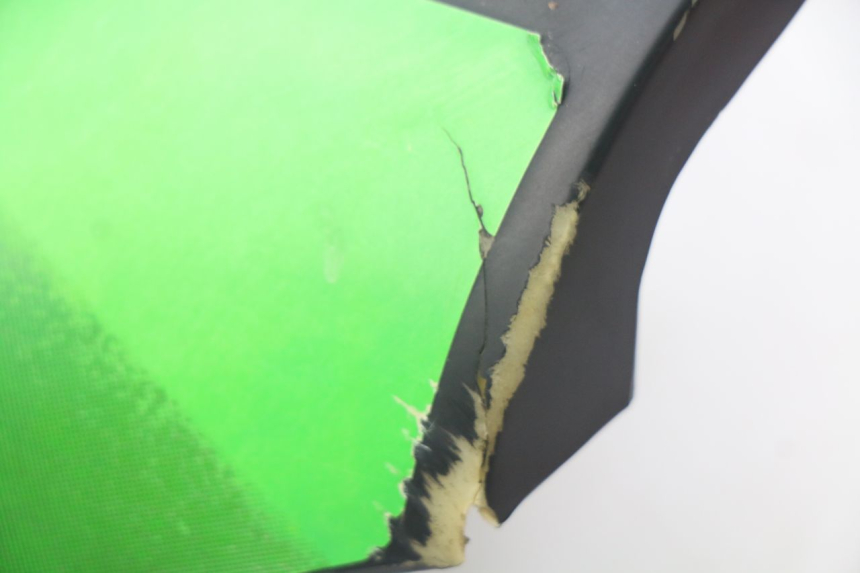 photo de HANDLEBAR COVER FRONT TNT MOTOR GRIDO 2T 50 (2010 - 2019) - Alternative perspective