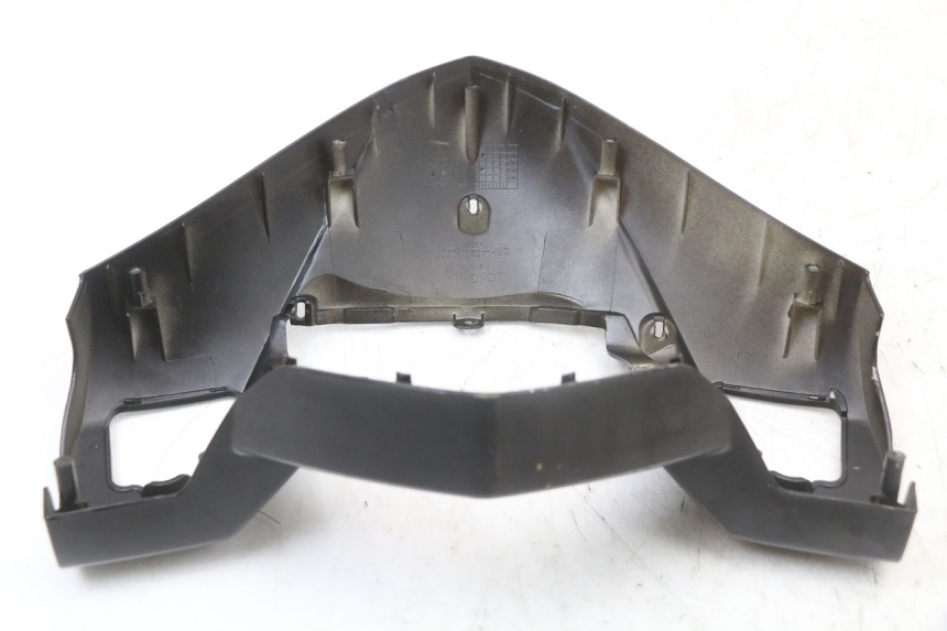 photo de HANDLEBAR COVER FRONT TNT MOTOR GRIDO 2T 50 (2010 - 2019) - Technical close-up