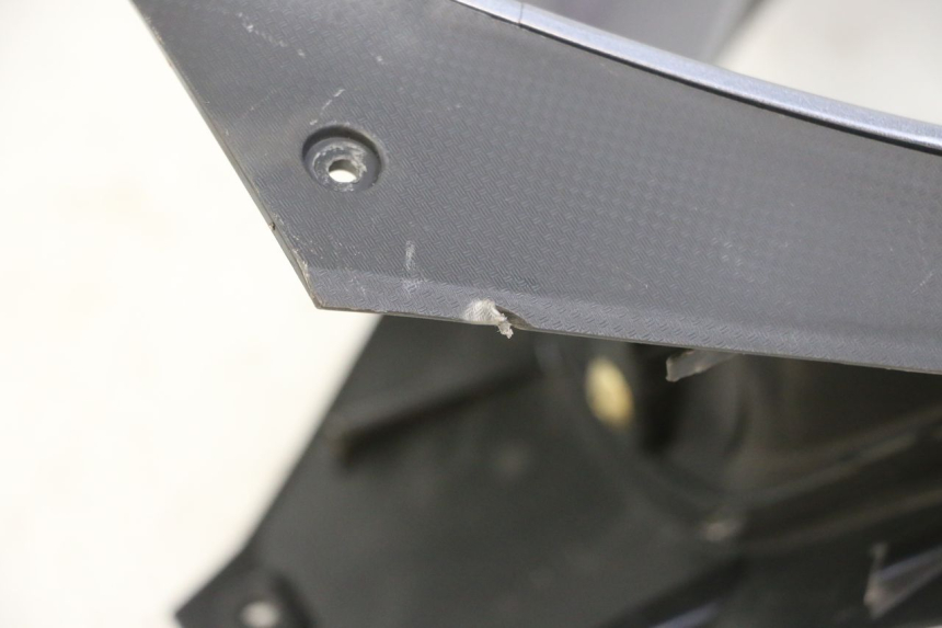 photo de HANDLE BAR FRONT PANEL SYM JOYMAX 125 (2010 - 2017) - Markings and original references