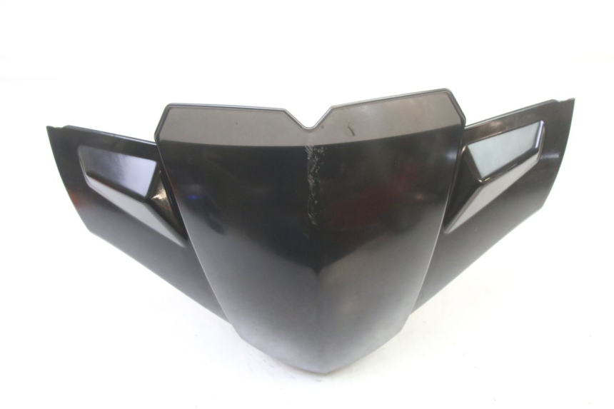 photo de HANDLEBAR COVER FRONT PEUGEOT KISBEE 2T 50 (2010 - 2017) - Zoom on usage condition