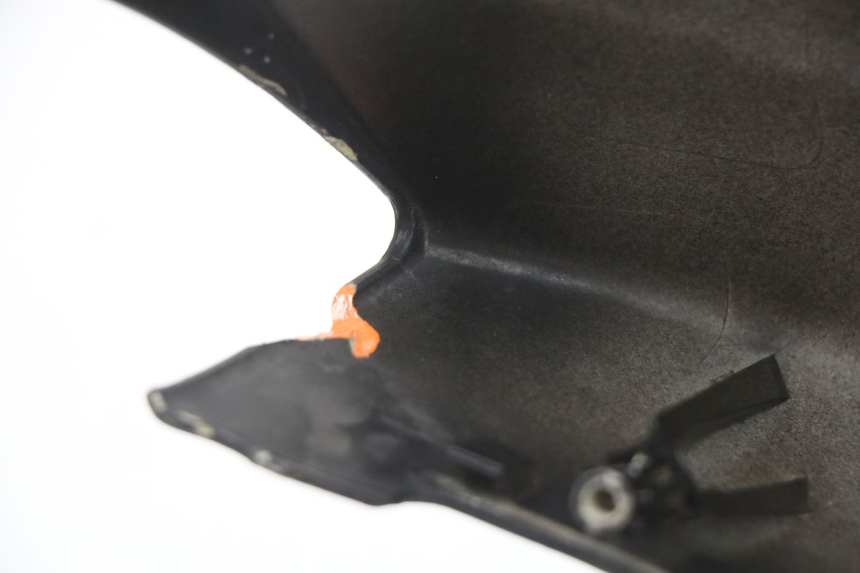 photo de HANDLEBAR COVER FRONT PEUGEOT KISBEE 4T 50 (2018 - 2022) - Surface and material condition