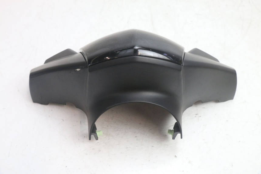 photo de HANDLEBAR COVER FRONT PEUGEOT KISBEE 4T 50 (2018 - 2022) - Component detail