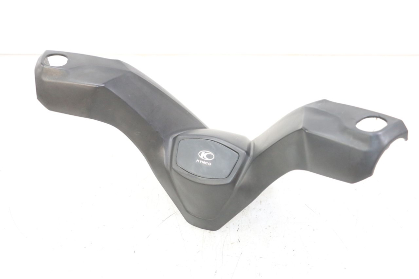 photo de HANDLEBAR COVER FRONT KYMCO X-TOWN XTOWN 125 (2016 - 2021) - Technical close-up