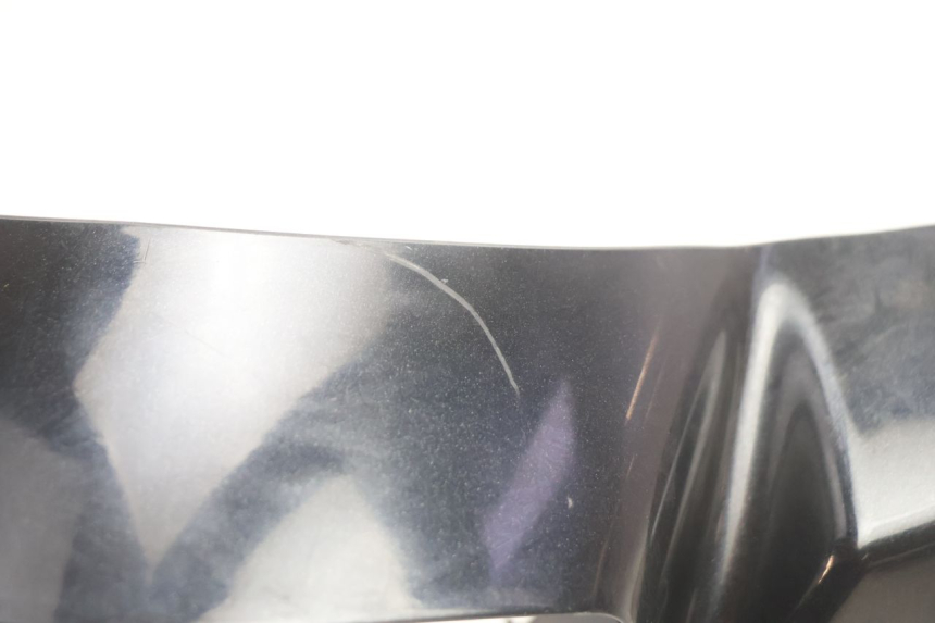 photo de HANDLE BAR FRONT PANEL PIAGGIO LIBERTY 125 (1998 - 2008) - Zoom on usage condition