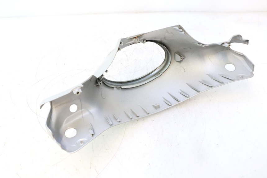 photo de HANDLE BAR FRONT PANEL PIAGGIO LIBERTY 50 (1998 - 2003) - Additional view of the item