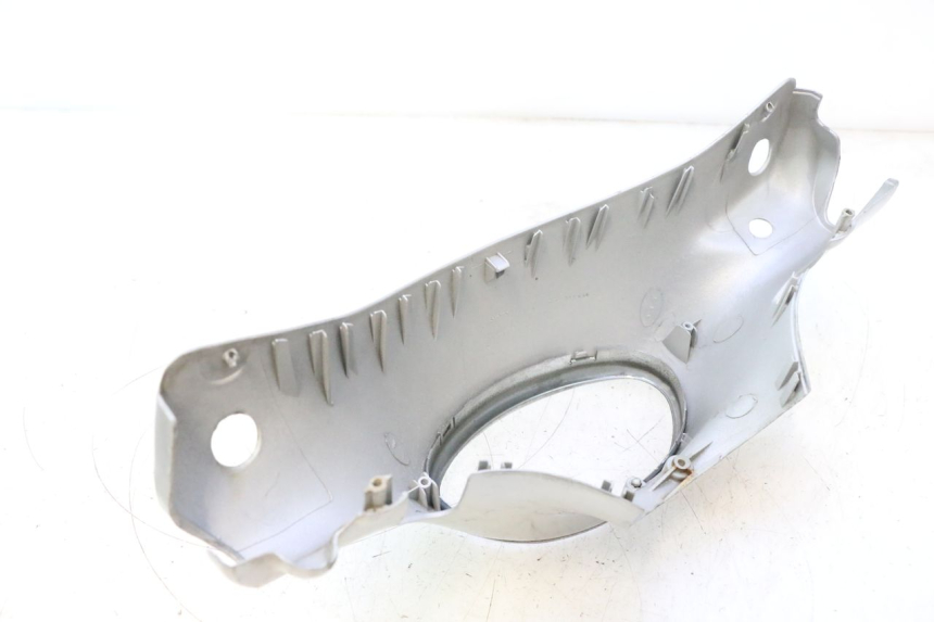 photo de HANDLE BAR FRONT PANEL PIAGGIO LIBERTY 50 (1998 - 2003) - Fixing points details