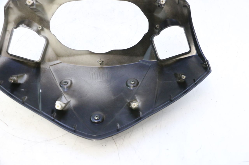 photo de HANDLE BAR FRONT PANEL LONGJIA LJ50QT 8M 2T 50 (2010 - 2017) - Zoom on usage condition