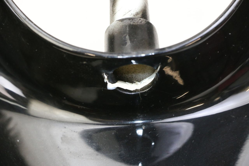 photo de HANDLE BAR FRONT PANEL LONGJIA SHARPY 125 (2020 - 2024) - Component detail