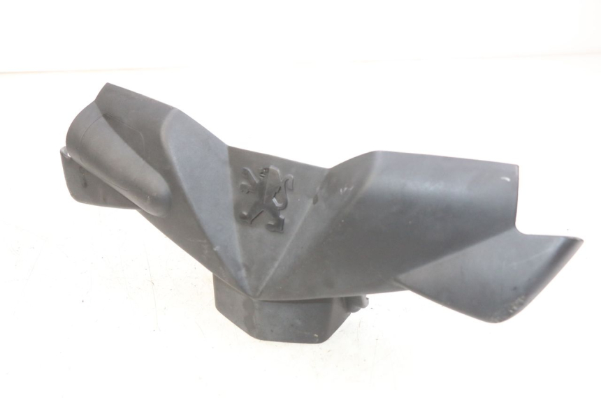 photo de HANDLEBAR COVER FRONT PEUGEOT LUDIX 50 (2005 - 2007) - Main view