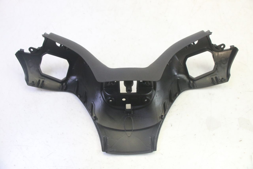 photo de HANDLE BAR FRONT PANEL PIAGGIO MP3 HPE 350 (2018 - 2020) - Alternative perspective