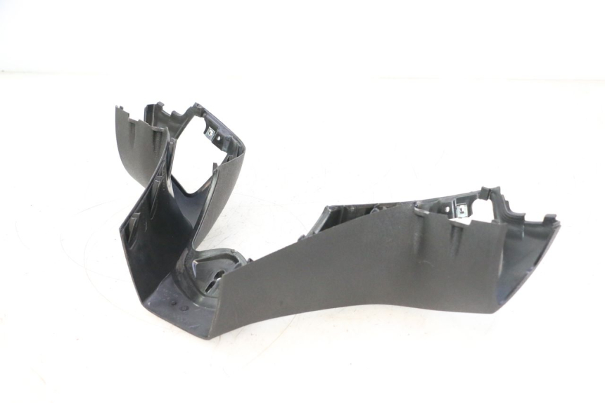 photo de HANDLEBAR COVER FRONT PIAGGIO MP3 LT 300 (2010 - 2016) - Component detail