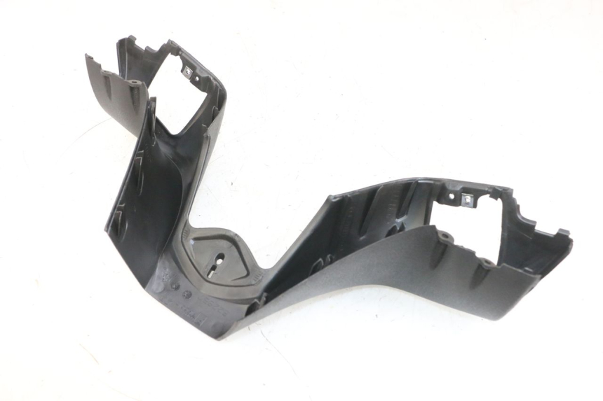 photo de HANDLE BAR FRONT PANEL PIAGGIO MP3 RL 250 (2006 - 2010) - Component detail